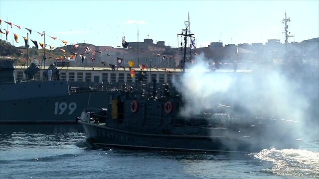 День военно-морского флота в Полярном