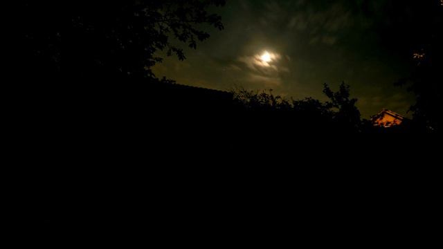 луна смотреть онлайн