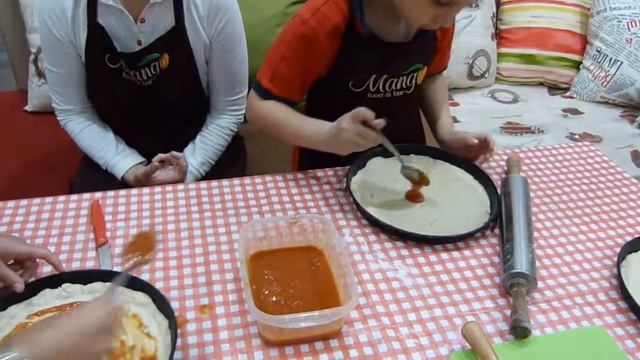 анонс Бистро "Манго" - мастеркласс для детей "Пицца" смотреть онлайн