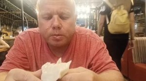 Крым. Алушта.Пробую хинкали в кафе "Старик Хинкалыч".