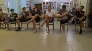 Танец со стульями