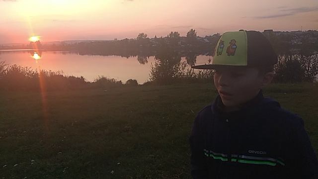 Красота заката осенью на Среднем Урале