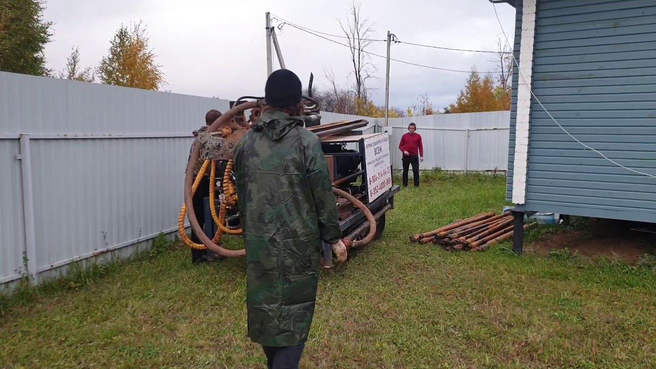 Заезд малогабаритной техники на участок. Ни один газон не пострадал))