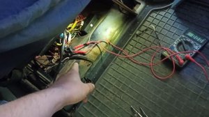 Как запитать задний электропривед замка багажника на Форд Гелакси от Сигнализации. Неработает замок