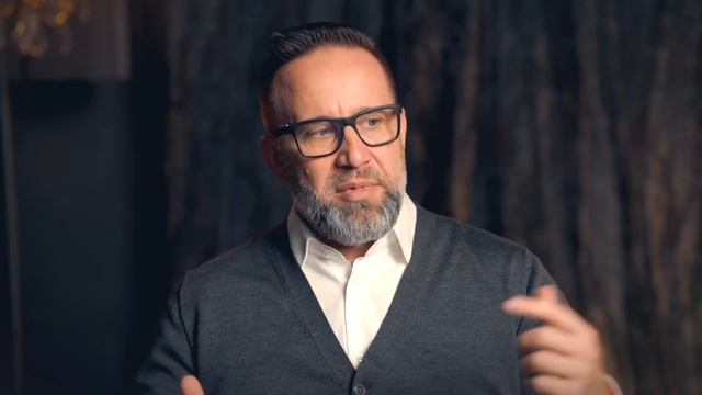 A magabiztosság vonzóvá tesz! - 1. rész - Szabó Péter смотреть онлайн