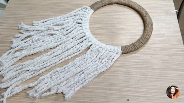 Не выбрасывайте старые нитки,Смотрите какую красоту я сделала,cвоими руками,4 ИДЕИ из остатков пряж