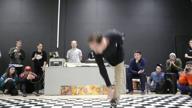 Сухарь vs. Руслан / Кубок огня 1х1 / Jam for You 5 смотреть онлайн