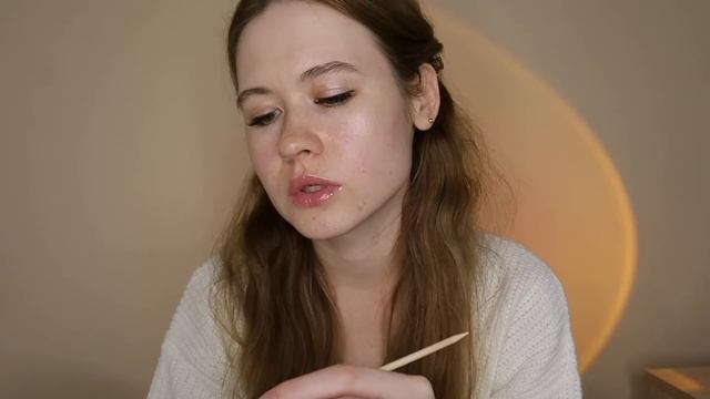 АСМР милая маникюрщица и экспресс маникюр ?