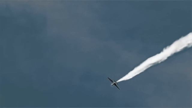 Kawasaki ZZR 1400 ZX14 2013 official Action Movie Clip Werbung Commercial смотреть онлайн