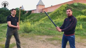 Одноручный против двуручного хвата.Ирландский палочный бой
