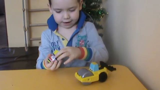 VLOG  PLAY DOH  каток смотреть онлайн