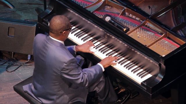 Modern Jazz Generation Live @ Ruby Diamond Auditorium смотреть онлайн