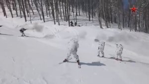 ??Падали, но поднимались"??