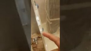 установка двери на гардеробную и обзор шаблона