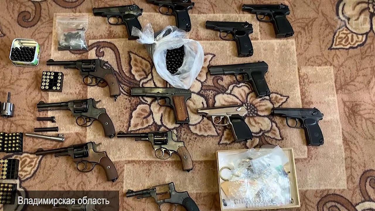 ФСБ ликвидировала несколько десятков подпольных оружейных мастерских