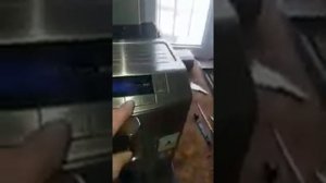 Не взбивает молоко (кофемашина Delonghi)