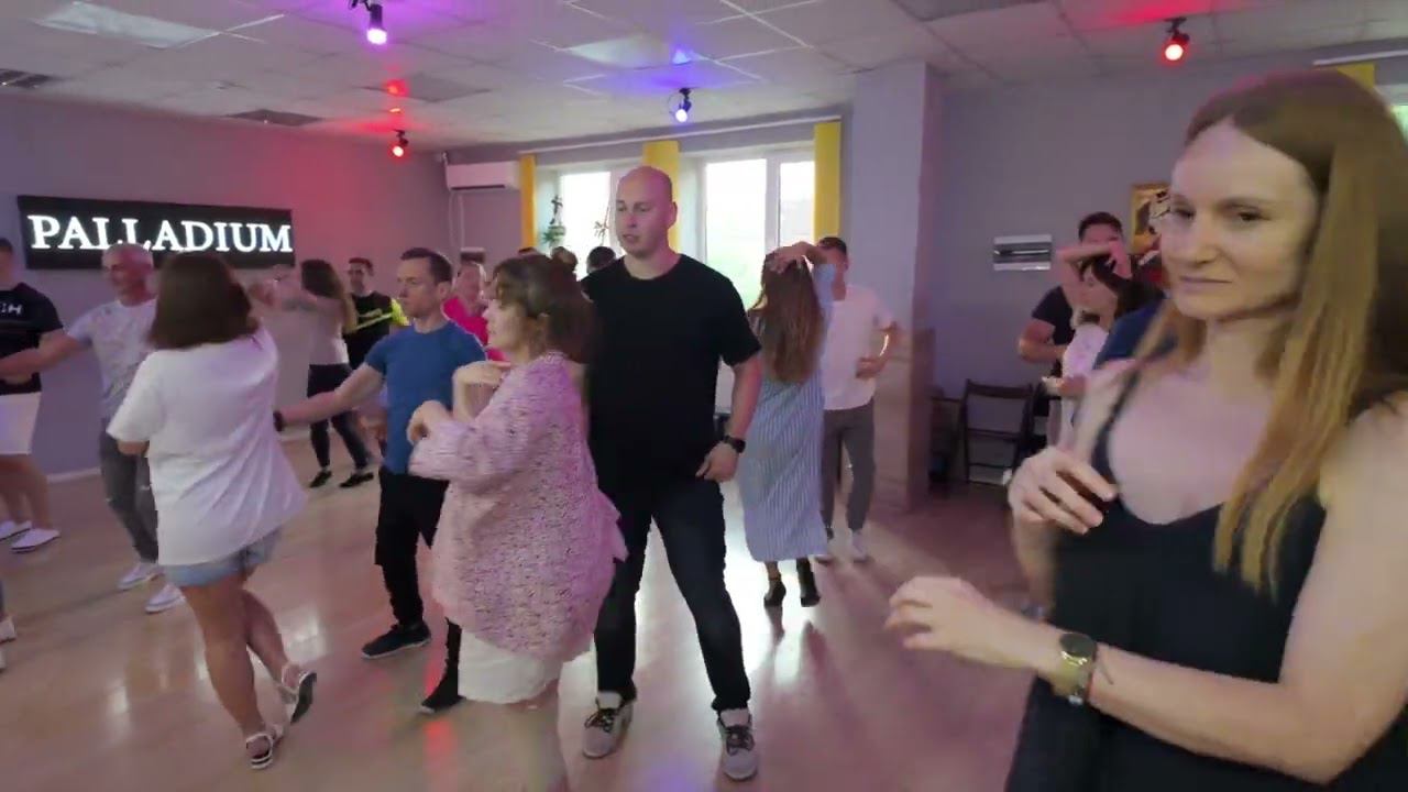 Бачата. Занятия в новой группе #бачата #бачатакраснодар #парныетанцы #школатанцев #краснодар