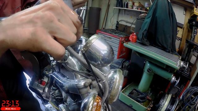 Клинит газ что делать ? смотреть онлайн