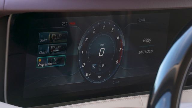 The new Mercedes-Benz S 560 Cabriolet Interior Design in Blue metallic смотреть онлайн