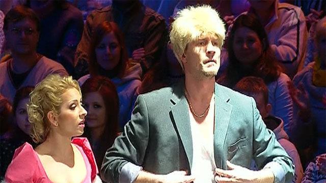 Елена Леонова и Роман Костомаров. Выступление. Фрагмент выпуска от 25.02.2012
