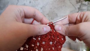 Вязание спицами: ажурный узор из трех петель вместе лицевой и накидов