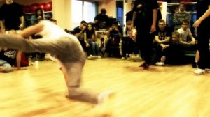Official Trailer "FlyTronix Break-Dance Battle 2012" Russia (September 2012)