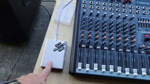 Behringer B-1500D-PRO Sub Demostration