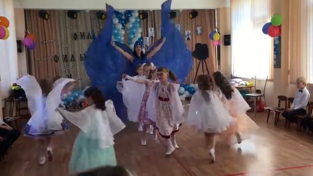 Выпускной 10группы 2018. Танец птиц.