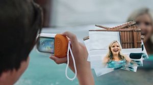 Polaroid Wave Action Camera