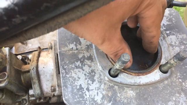 Трицикл ЗИД ФЕРМЕР. Замерил компрессию, вскрыл поршневую и ох@ел! Попал на деньги?! смотреть онлайн