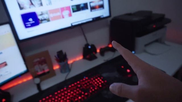 LA MIA POSTAZIONE DA GAMING DA 2000 EURO!!! *costoso* смотреть онлайн