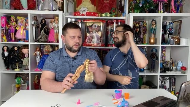 Прямой эфир. Проводим генеральную уборку с куклой София. Обзор и распаковка куклы и общение.