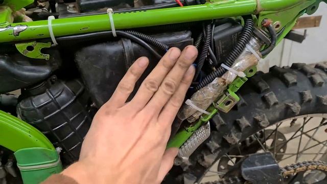 СТАРТЕР на старенького Япончика это реально. KTM,KAWASAKI .НЮАНСЫ.#мото #2т#кавасаки#кдх220#стартер