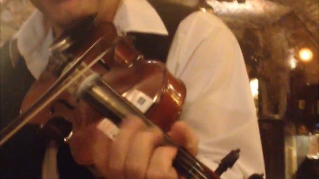 Венский скрипач ресторан 12 апостолов Келлер смотреть онлайн