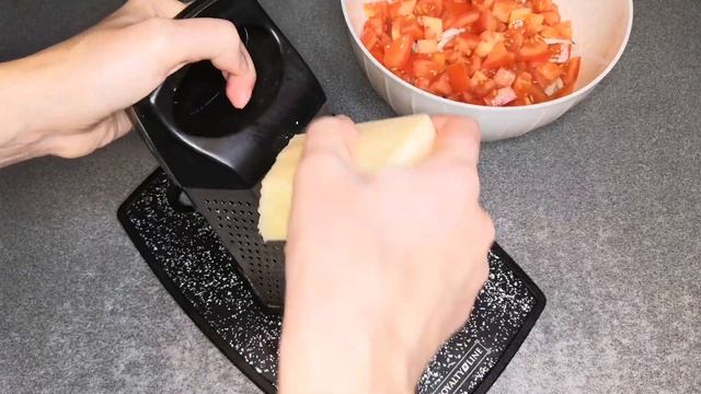 Легкий салат с кальмаром. Салат, который съест ваш муж и дети. смотреть онлайн