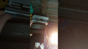 возможно упс использовать  как инвектор с 12-220 вольт .