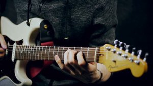 Красивая мелодия на гитаре. Секвенции на основе гаммы