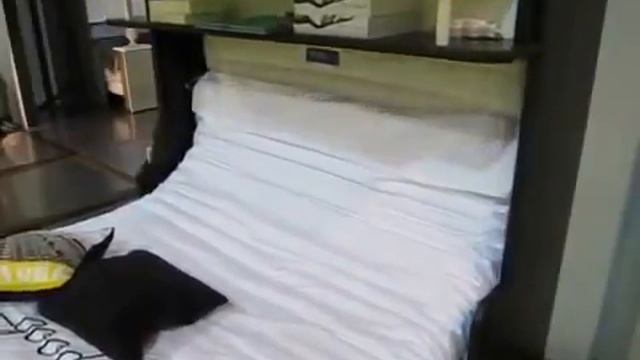 Выдвижная кровать с моторизованным рабочим столом смотреть онлайн