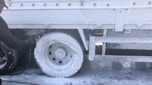 KAR GİBİ OLDU ! ❄️ FORD Kargo Kamyon yıkama | the TRUCK LİKE a SNOW ! How to wash DİRTY TRUCK? #ASM