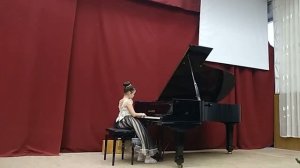 Соловьева Анастасия, 7 лет, Маленькое рондо -С.Слонимский