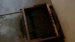 (256)Приспособа для кладки плитки на пол.Выры.