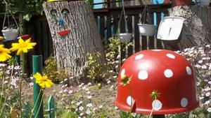 А ведь пни в саду можно оживить! Веселые поделки из пеньков