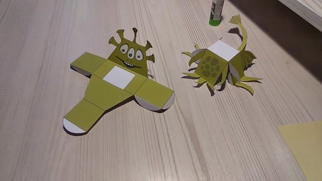 Инопланетянин из бумаги смотреть онлайн