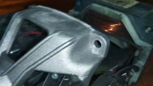 Крутится по кругу ручка программатора стиральной машины Indesit