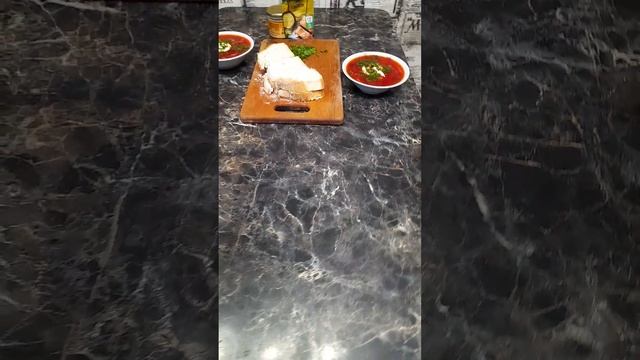 Просто#захотелось #приготовить#борщика#с#зеленью#вкусный#семейный#обед. смотреть онлайн
