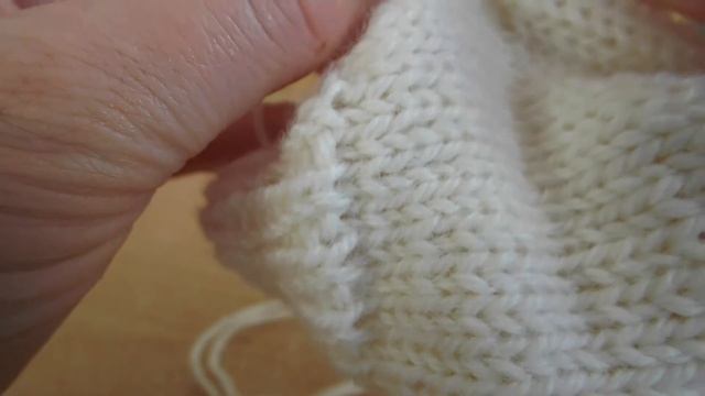 Вяжем варежку спицами урок 7 knit mitten смотреть онлайн