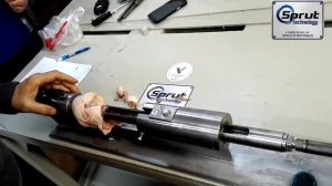 Устройство "Спрут" для обвалки окорочков.  Пнематический привод.