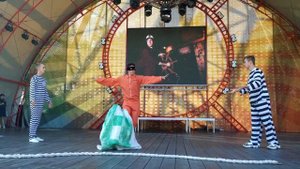 Фрагменты выступления детского народного театра "Дети будущего".