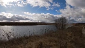 Первый выезд на Оку. Ловля в Сильный Ветер. Кирюха на Оке.