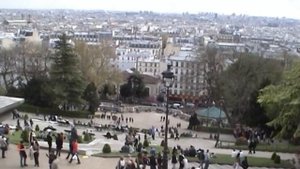 Монмартр-один из самых известных и колоритных районов Парижа